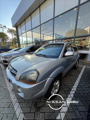 HYUNDAI TUCSON 2.0 MPFI GL 16V 142CV 2WD GASOLINA 4P MANUAL